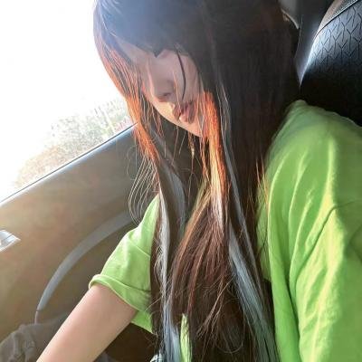 成为星星的少女海报